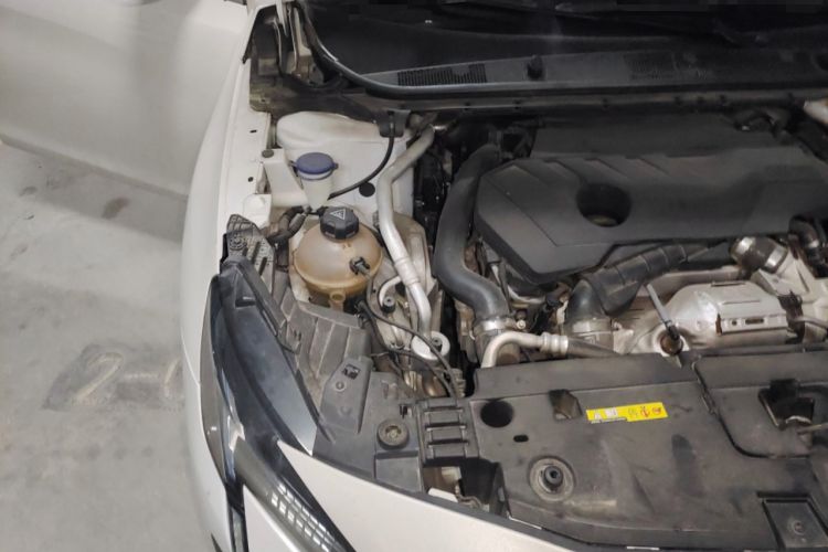 Used Peugeot 408 2022 1.6T Dream Edition Engine Bay Right