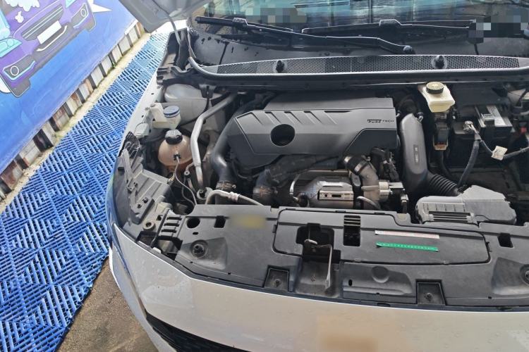Used Peugeot 408 2022 1.6T Light-Chasing Edition Engine Bay Right