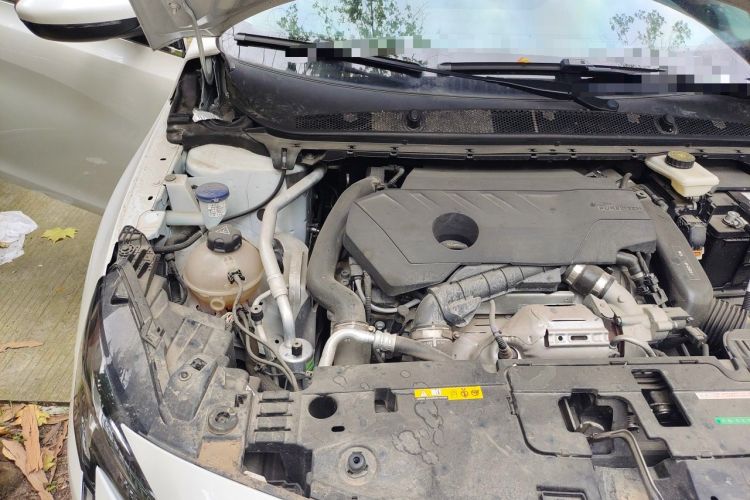 Used Peugeot 408 2022 1.6T Light-Chasing Edition Engine Bay Right
