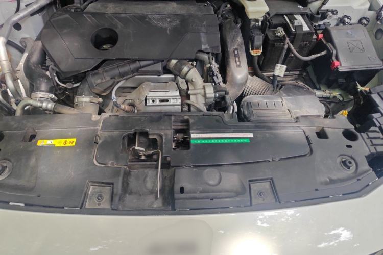 Used Peugeot 408 2022 1.6T Light-Chasing Edition Engine Bay