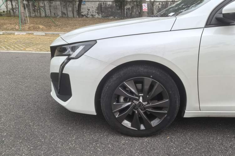 Used Peugeot 408 2022 1.6T Ambition Edition Exterior 5