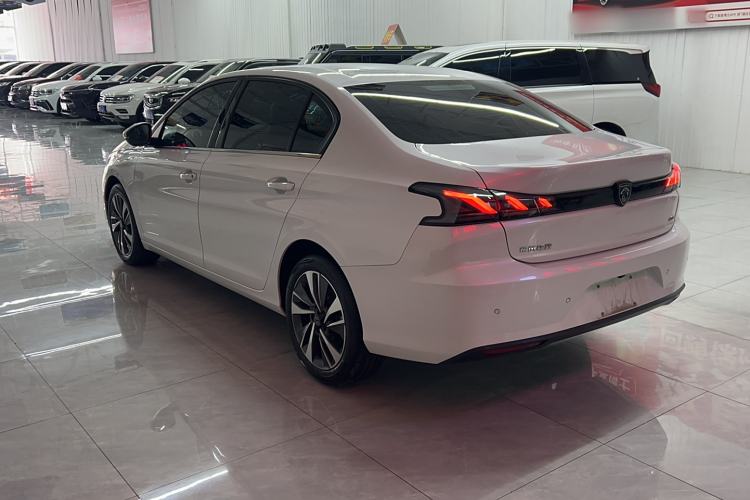 Used Peugeot 408 2022 1.6T Light-Chasing Edition Exterior 5