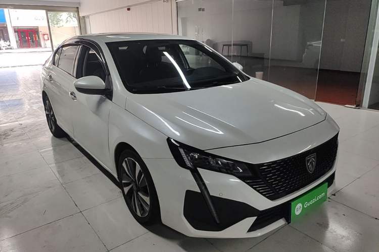 Used Peugeot 408 2022 1.6T Light-Chasing Edition Front Right 45 Deg