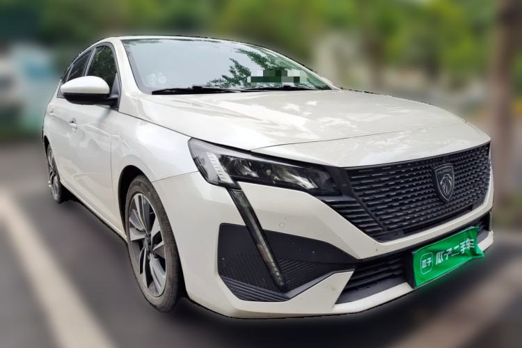 Used Peugeot 408 2022 1.6T Light-Chasing Edition Front Right 45 Deg