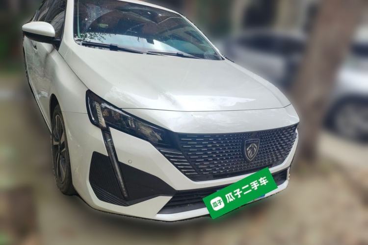 Used Peugeot 408 2022 1.6T Light-Chasing Edition Front Right 45 Deg