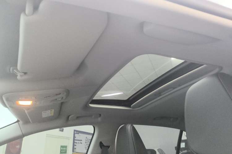 Used Peugeot 408 2022 1.6T Light-Chasing Edition Headliner