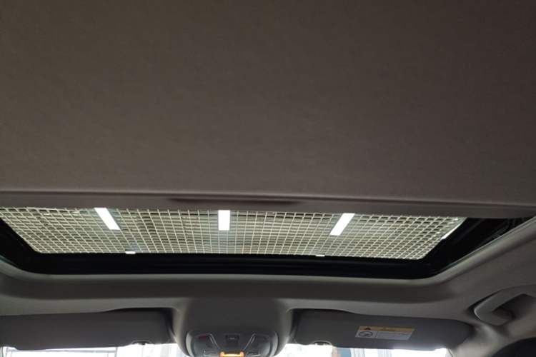 Used Peugeot 408 2022 1.6T Light-Chasing Edition Headliner