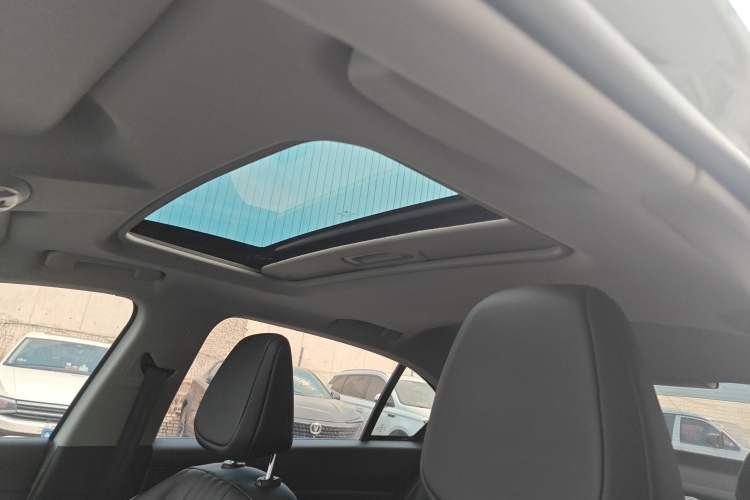 Used Peugeot 408 2022 1.6T Light-Chasing Edition Headliner