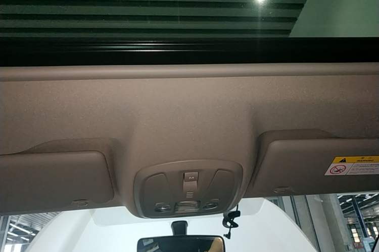 Used Peugeot 408 2022 1.6T Ambition Edition Headliner