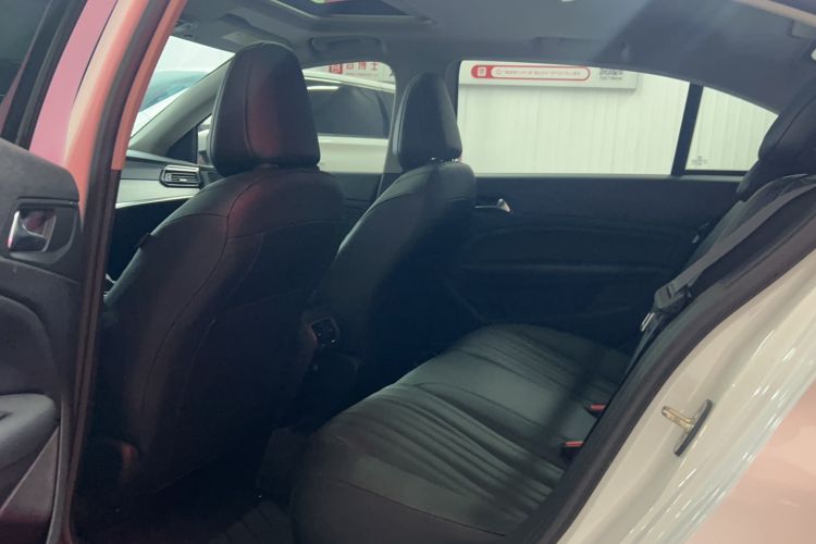 Used Peugeot 408 2022 1.6T Light-Chasing Edition Interior 2