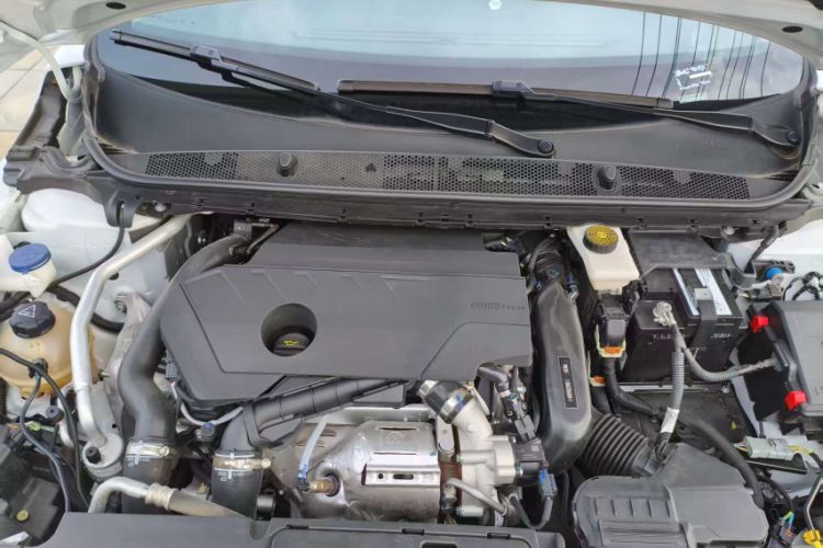 Used Peugeot 408 2022 1.6T Light-Chasing Edition Interior 8
