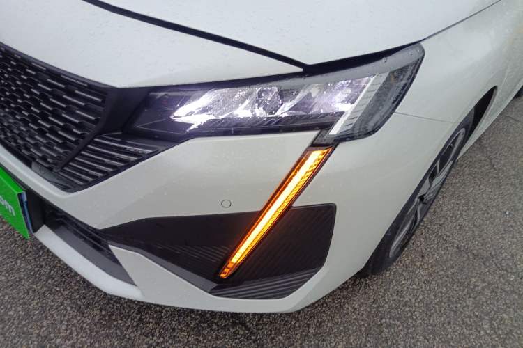 Used Peugeot 408 2022 1.6T Light-Chasing Edition Left Front Headlight