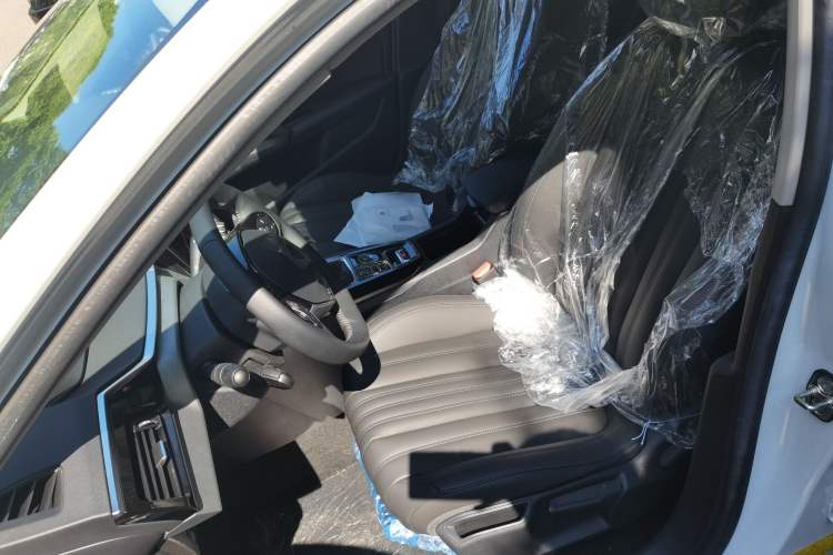 Used Peugeot 408 2022 1.6T Ambition Edition Left Front Seat