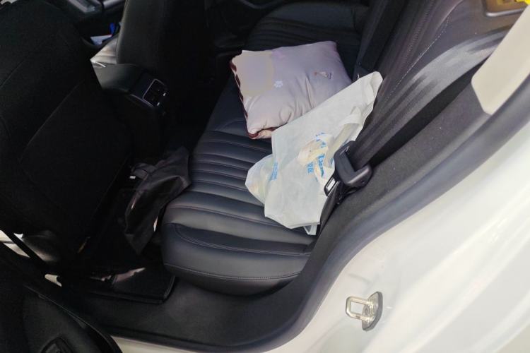 Used Peugeot 408 2022 1.6T Light-Chasing Edition Left Rear Seat