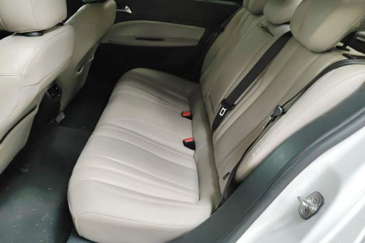 Used Peugeot 408 2022 1.6T Dream Edition Left Rear Seat