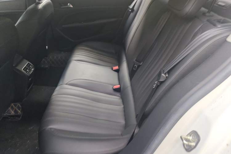 Used Peugeot 408 2022 1.6T Light-Chasing Edition Left Rear Seat