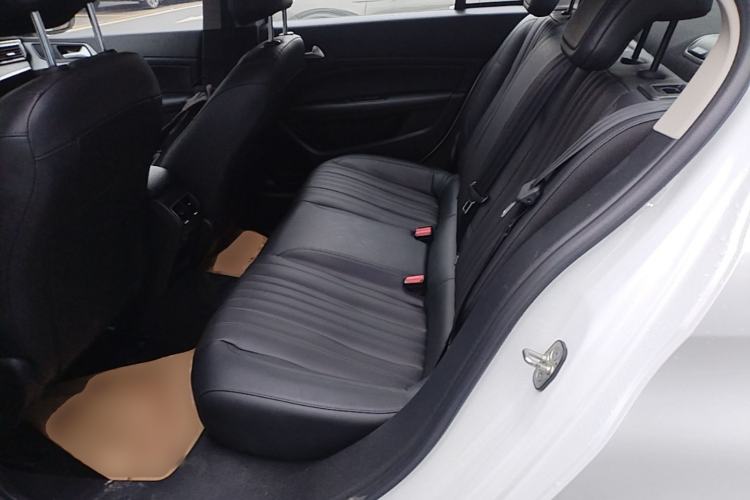 Used Peugeot 408 2022 1.6T Light-Chasing Edition Left Rear Seat