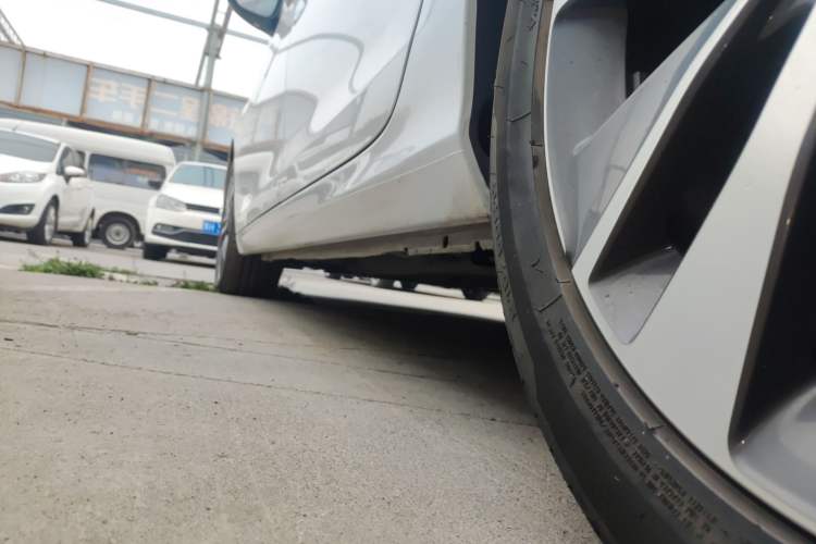 Used Peugeot 408 2022 1.6T Dream Edition Left Side Sill