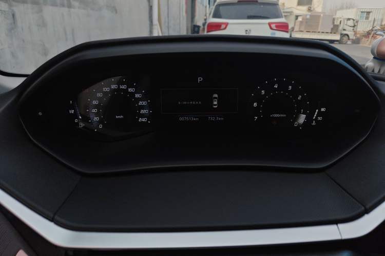 Used Peugeot 408 2022 1.6T Light-Chasing Edition Odometer Close Up