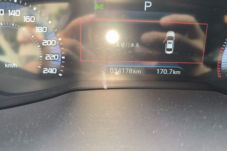 Used Peugeot 408 2022 1.6T Ambition Edition Odometer Close Up