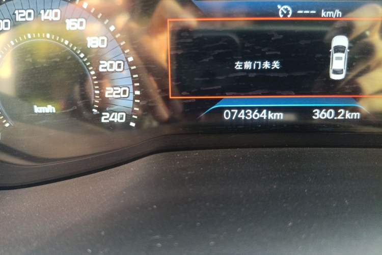 Used Peugeot 408 2022 1.6T Dream Edition Odometer Close Up