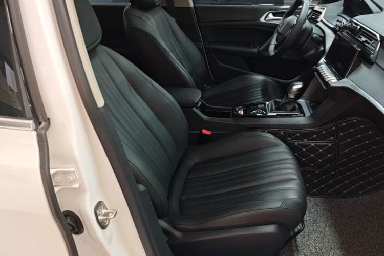 Used Peugeot 408 2022 1.6T Light-Chasing Edition Right Front Seat