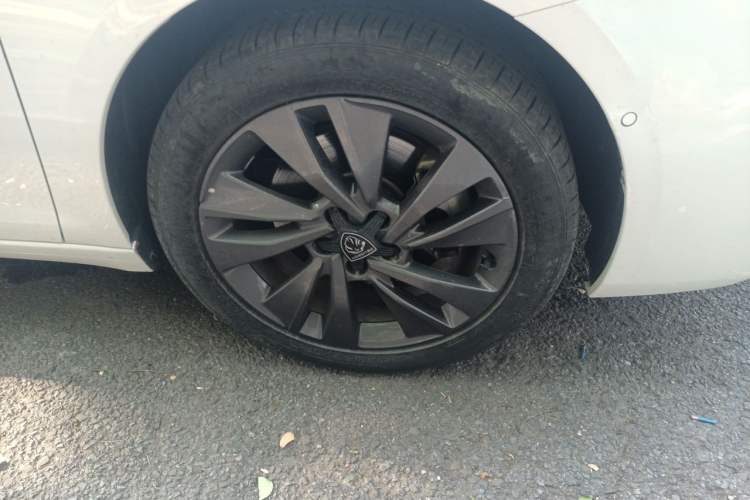 Used Peugeot 408 2022 1.6T Dream Edition Right Front Wheel Hub