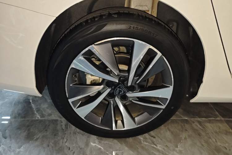 Used Peugeot 408 2022 1.6T Light-Chasing Edition Right Rear Wheel Hub