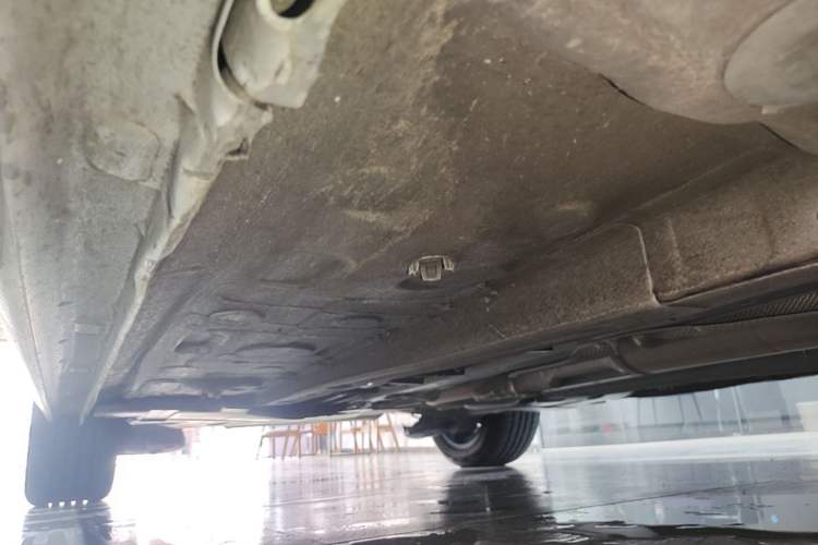 Used Peugeot 408 2022 1.6T Light-Chasing Edition Right Side Sill