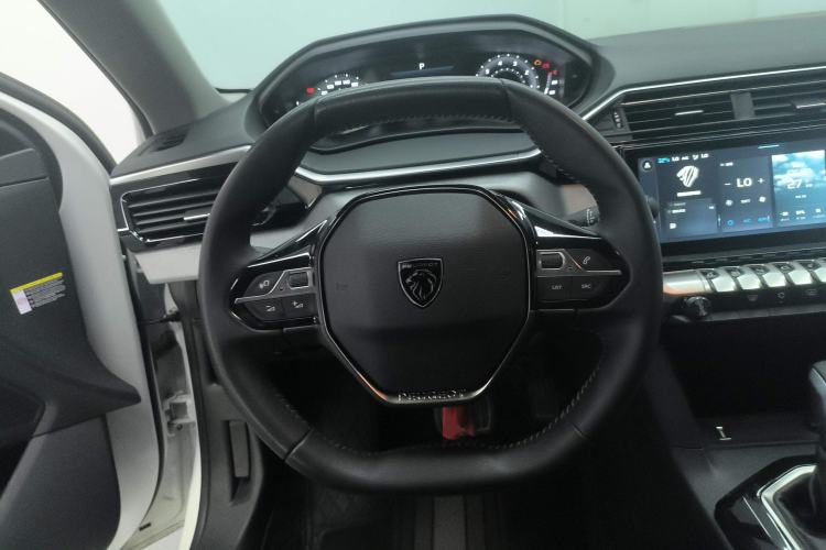Used Peugeot 408 2022 1.6T Light-Chasing Edition Steering Wheel