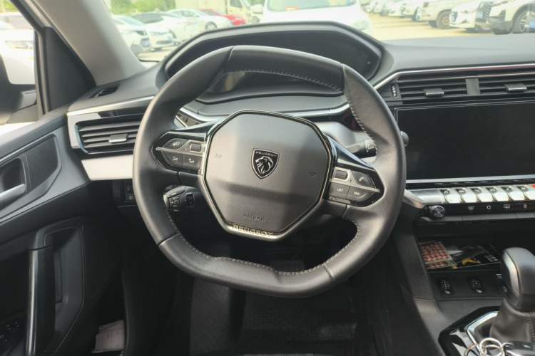 Used Peugeot 408 2022 1.6T Dream Edition Steering Wheel