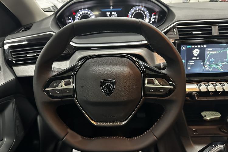Used Peugeot 408 2022 1.6T Light-Chasing Edition Steering Wheel