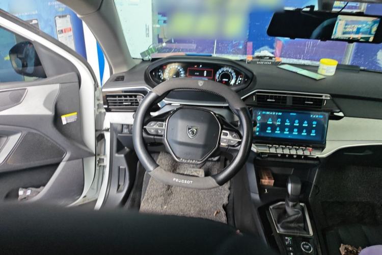 Used Peugeot 408 2022 1.6T Light-Chasing Edition Steering Wheel