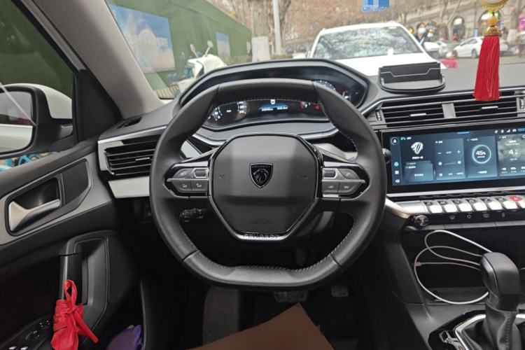 Used Peugeot 408 2022 1.6T Light-Chasing Edition Steering Wheel