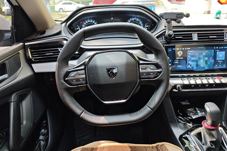 Used Peugeot 408 2022 1.6T Light-Chasing Edition Steering Wheel