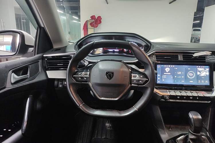 Used Peugeot 408 2022 1.6T Light-Chasing Edition Steering Wheel