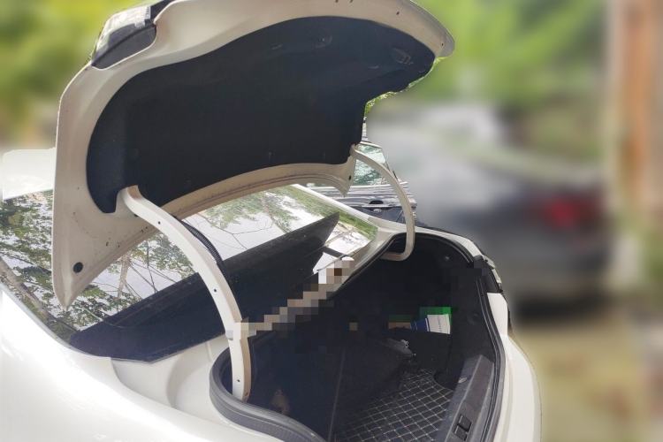 Used Peugeot 408 2022 1.6T Light-Chasing Edition Trunk