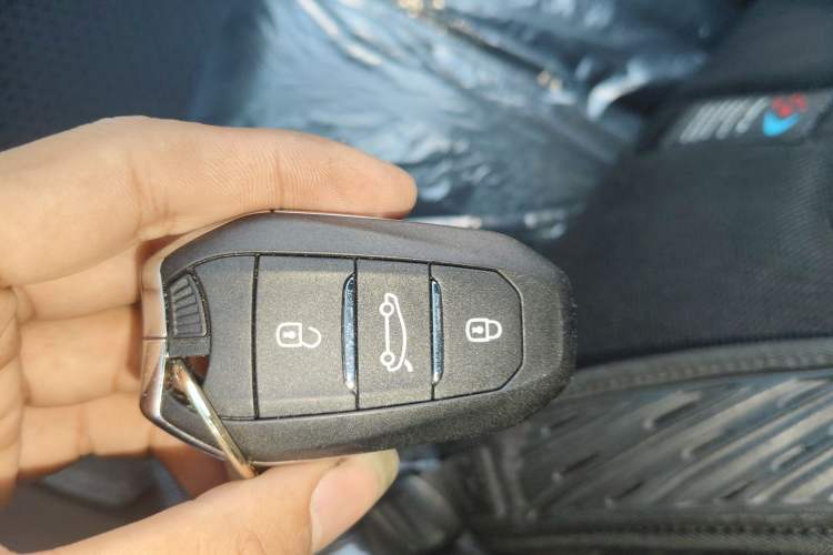 Used Peugeot 408 2022 1.6T Dream Edition Vehicle Key