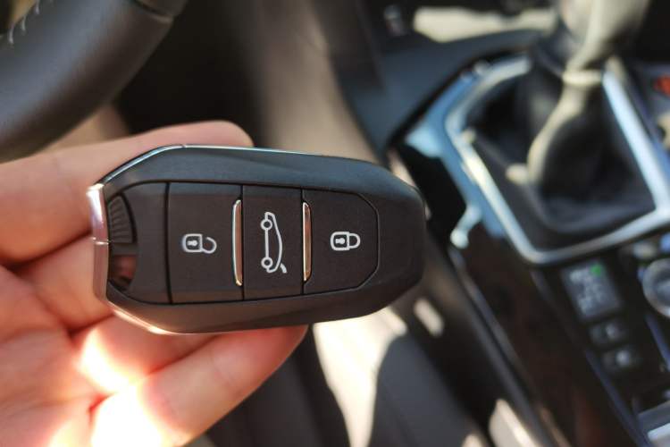 Used Peugeot 408 2022 1.6T Ambition Edition Vehicle Key