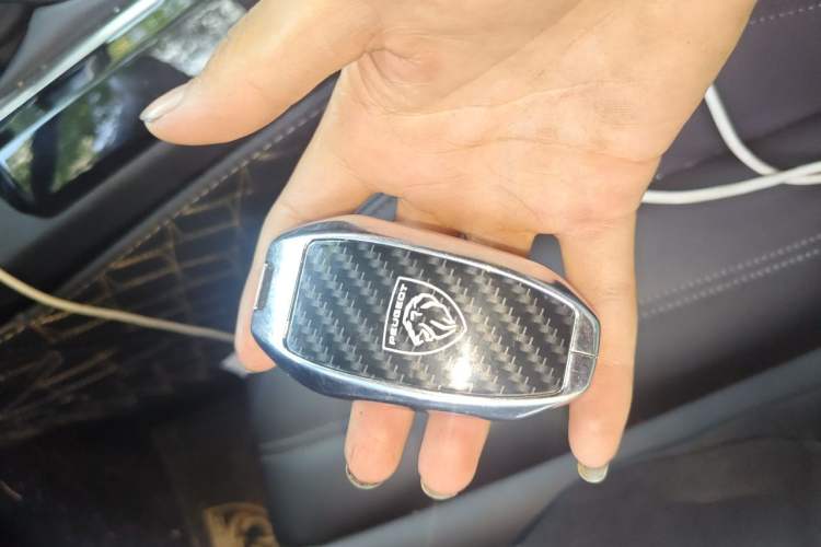 Used Peugeot 408 2022 1.6T Light-Chasing Edition Vehicle Key