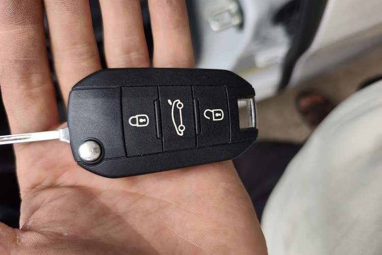 Used Peugeot 408 2022 1.6T Ambition Edition Vehicle Key