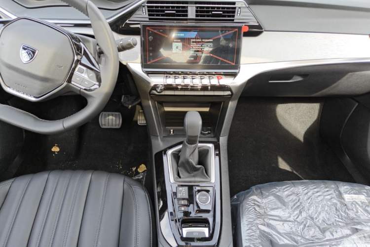 Used Peugeot 408 2024 360THP "Da Da" Model – Latou Edition Audio And AC Panel