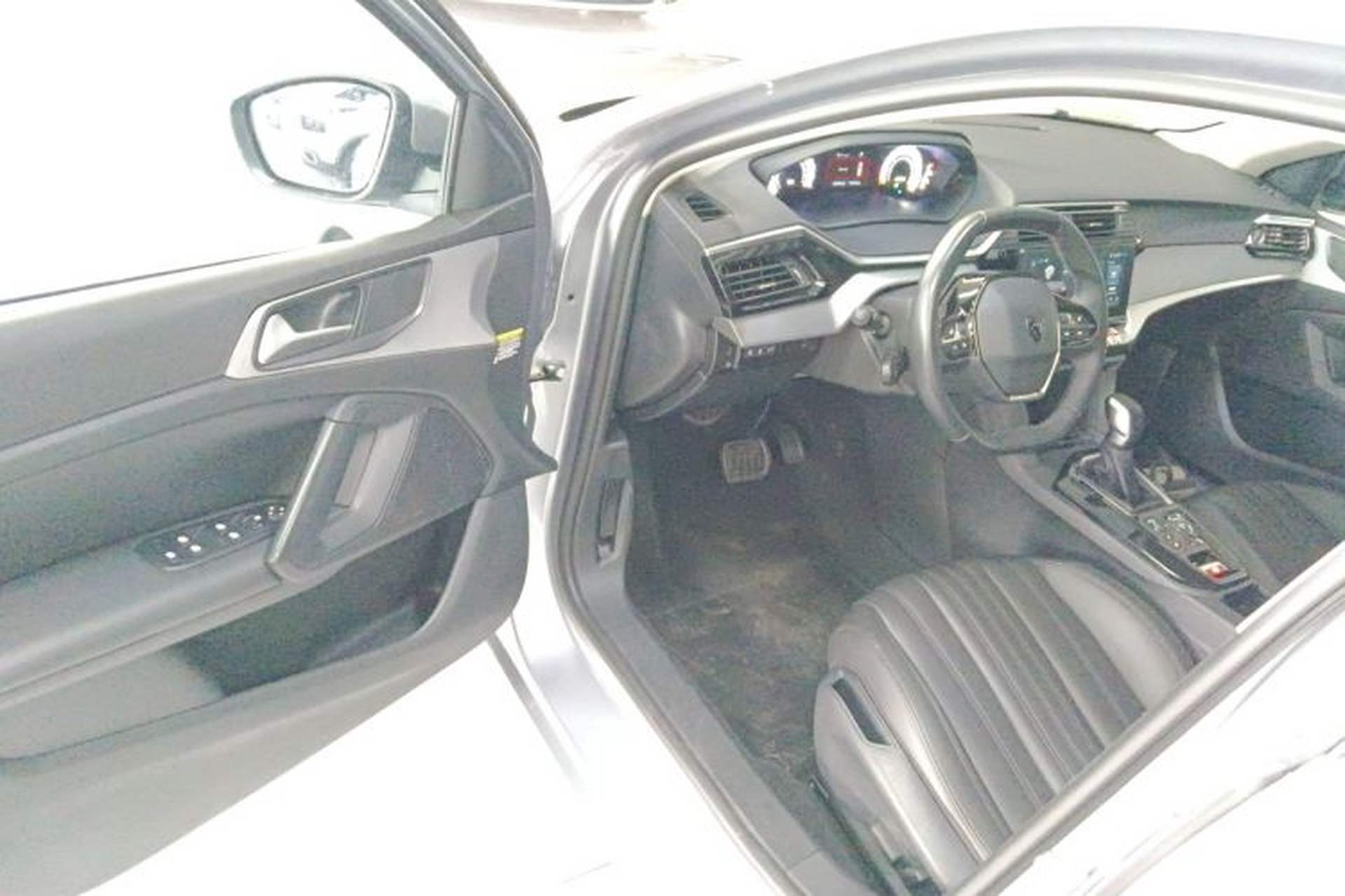 Used Peugeot 408 2024 360THP "Da Da" Edition – Romani Version Driver Seat