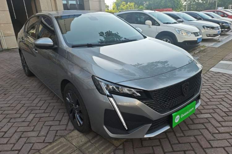 Used Peugeot 408 2024 360THP "Da Da" Edition – Romani Version Front Right 45 Deg