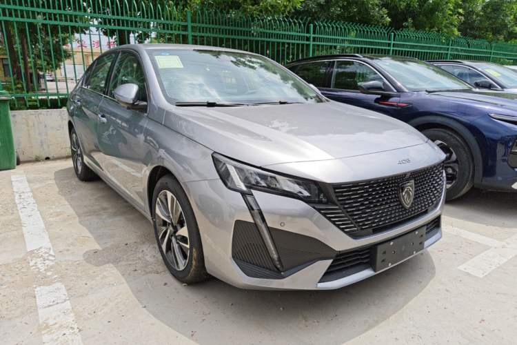 Used Peugeot 408 2024 360THP "Da Da" Model – Latou Edition Front Right 45 Deg
