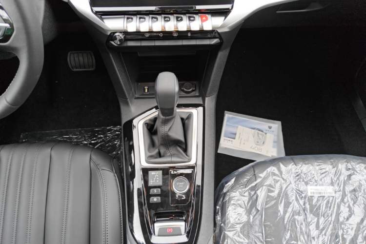 Used Peugeot 408 2024 360THP "Da Da" Model – Latou Edition Gear Lever