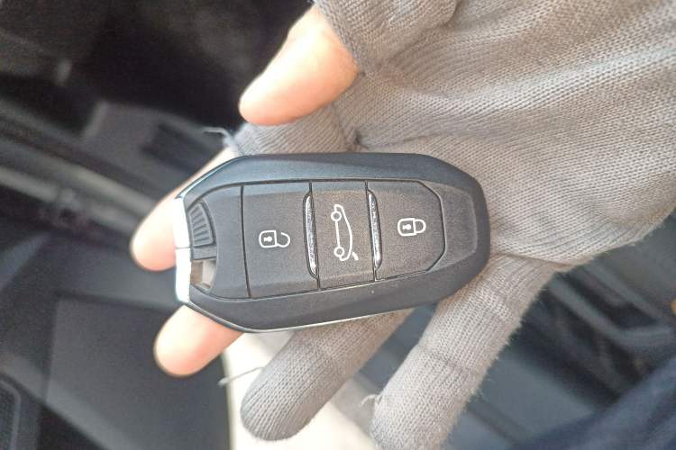 Used Peugeot 408 2024 360THP "Da Da" Model – Latou Edition Interior 1