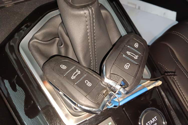 Used Peugeot 408 2024 360THP "Da Da" Edition – Romani Version Interior 1
