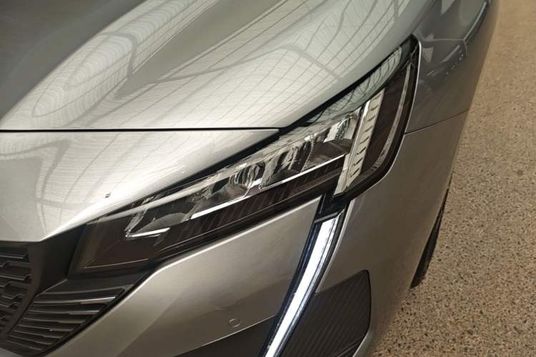 Used Peugeot 408 2024 360THP "Da Da" Model – Latou Edition Left Front Headlight