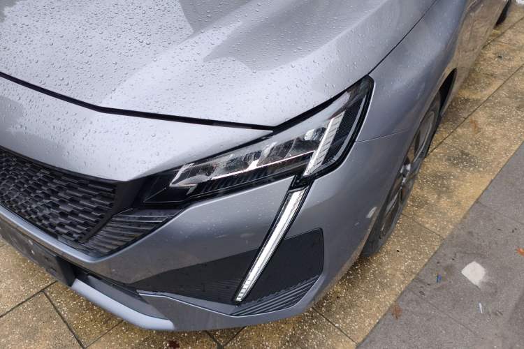 Used Peugeot 408 2024 360THP "Da Da" Edition – Romani Version Left Front Headlight